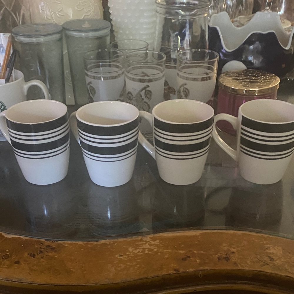 Royal Norfolk Monochrome Striped Mugs
